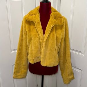 NWT Honey Yellow 100% polyester jacket